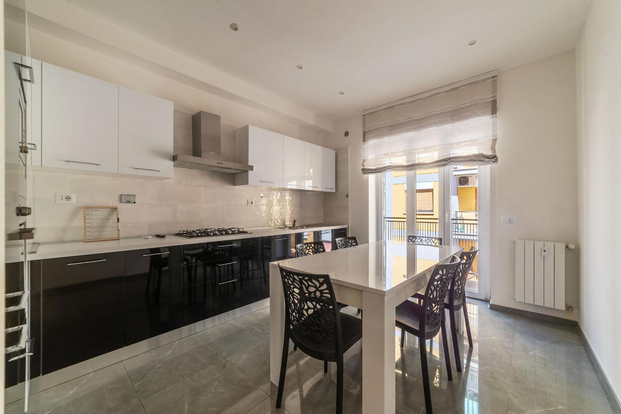 Joivy Delightful 3-Bed Flat With Balcony Apartment Roma Ngoại thất bức ảnh